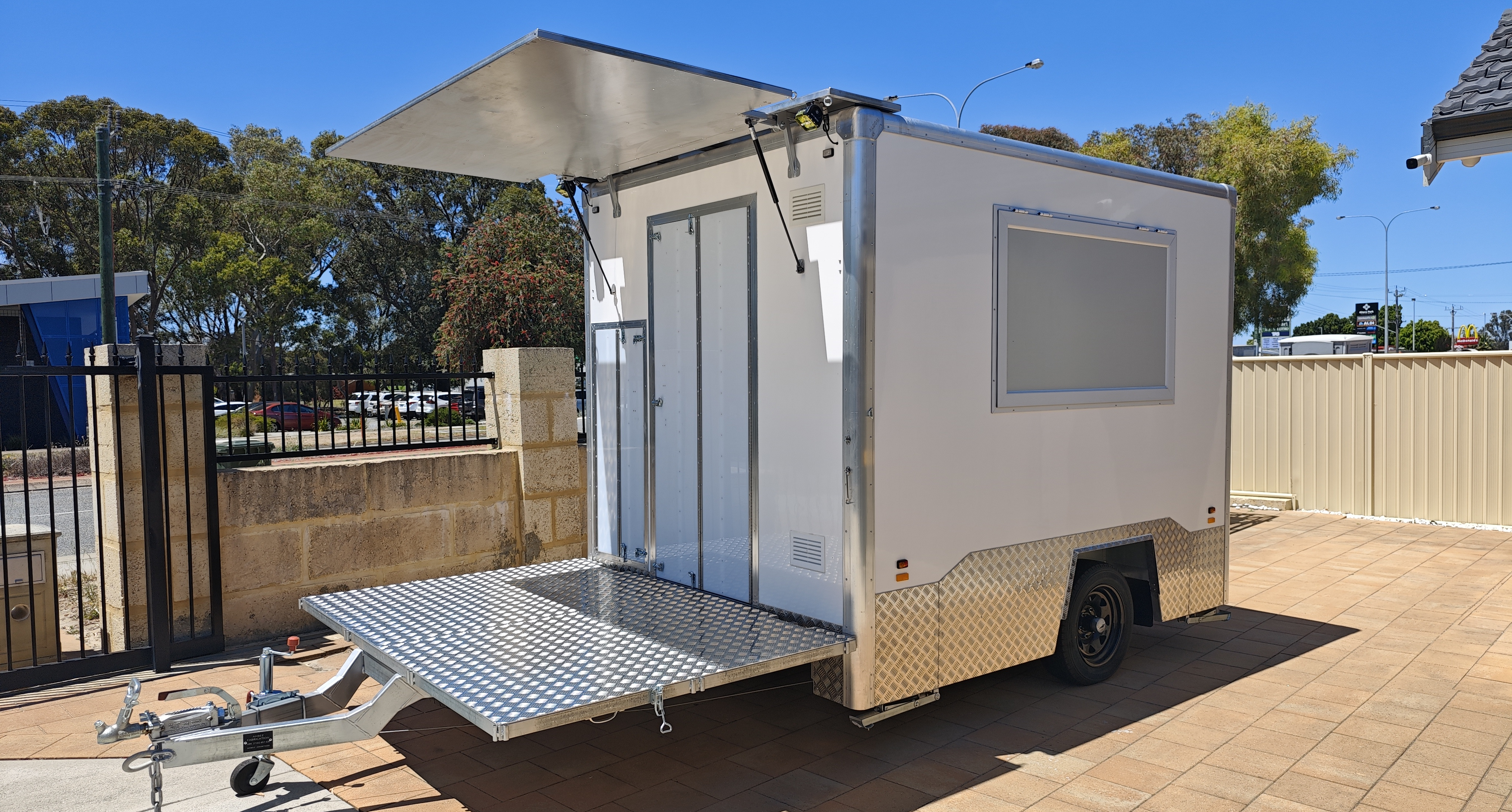 Ahbee Fabrication kitchen trailer 1 - Mobile catering trailer Perth