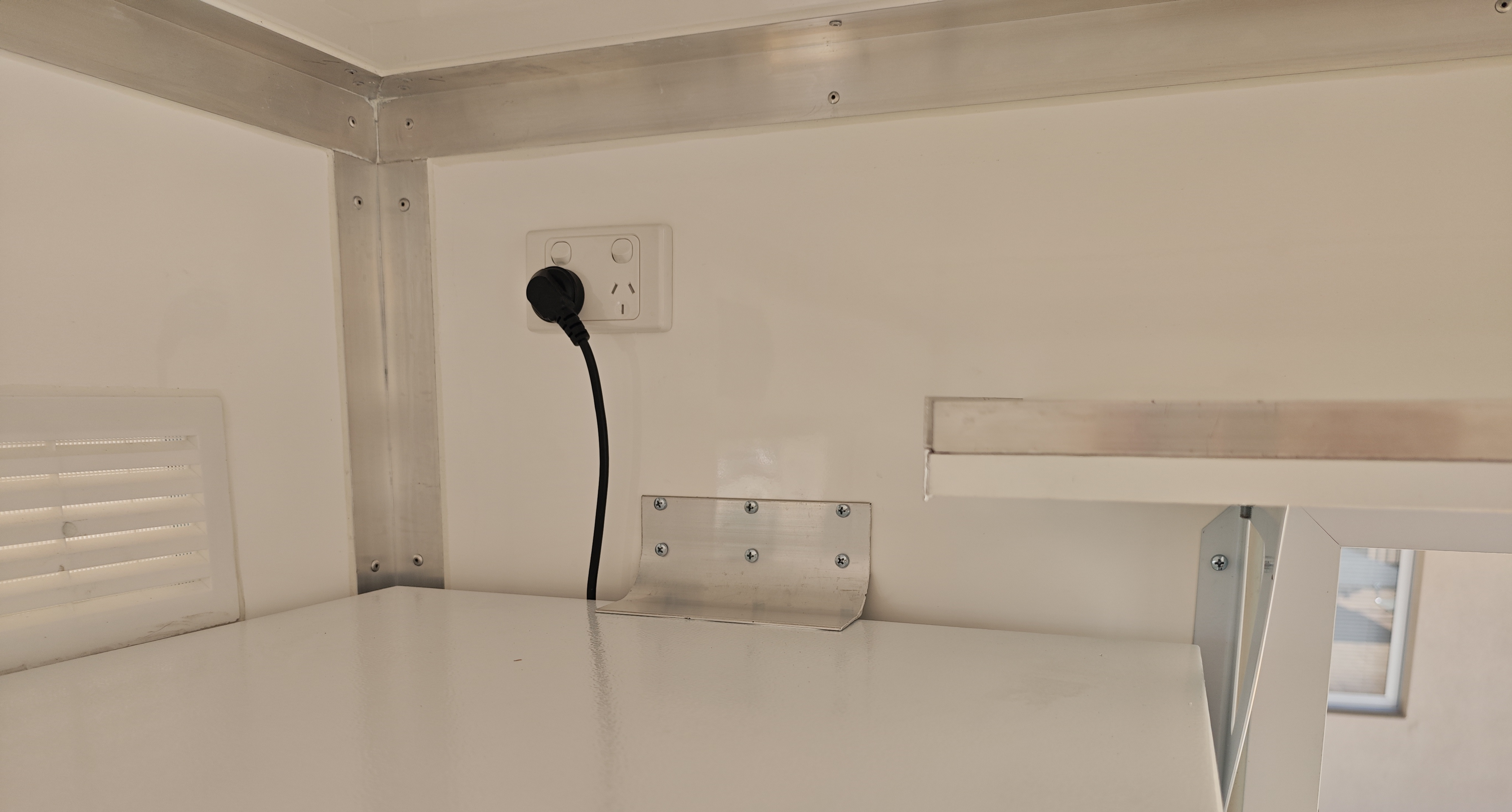 Ahbee Fabrication kitchen trailer 4 - Mobile catering trailer Perth